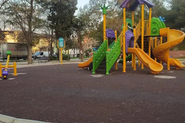 Adile Naşit Parkı - Resim 10