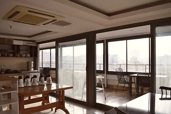 Hall Inn Hotel - Resim 11