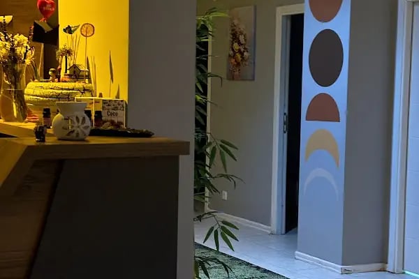 AURA 2 MASAJ MERKEZİ - Resim 2