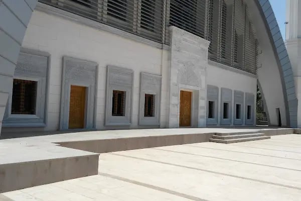 Döşemealtı Merkez Camii - Resim 14