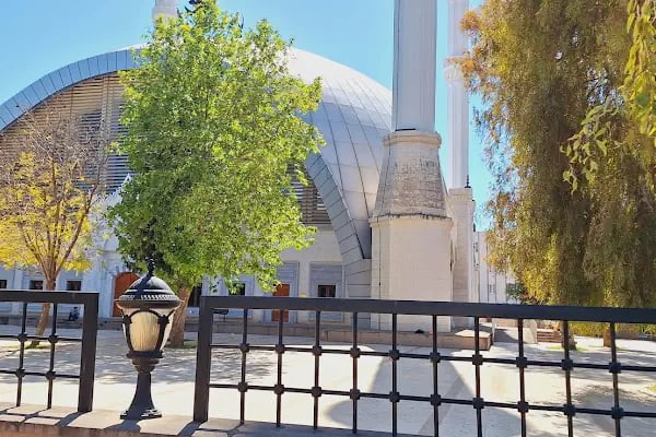 Döşemealtı Merkez Camii - Resim 11