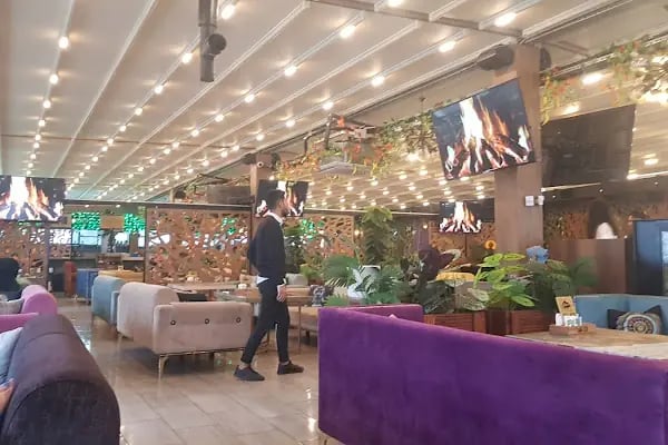 Borani Cafe &amp; Lunch - Resim 6