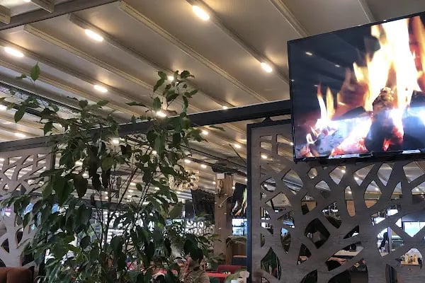 Borani Cafe &amp; Lunch - Resim 15