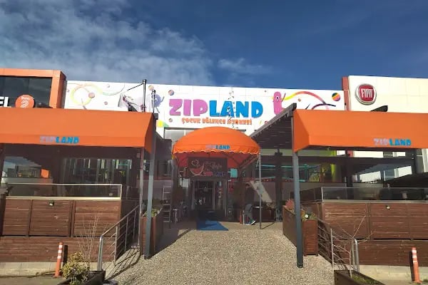 Zıpland Çocuk Eğlence Merkezi San.ve Tic.Ltd.Şti. - Resim 7