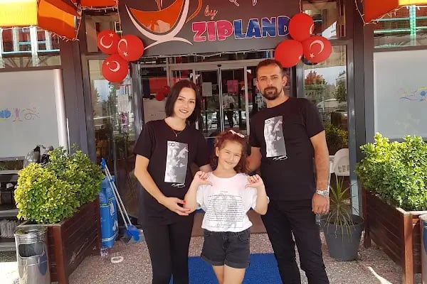 Zıpland Çocuk Eğlence Merkezi San.ve Tic.Ltd.Şti. - Resim 20