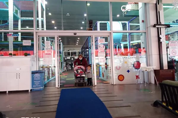 Zıpland Çocuk Eğlence Merkezi San.ve Tic.Ltd.Şti. - Resim 14