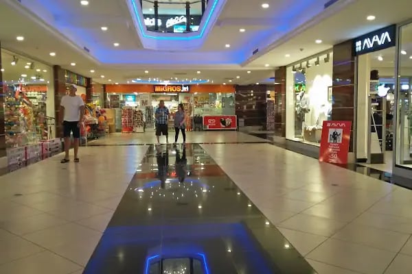 Time Center - Resim 6