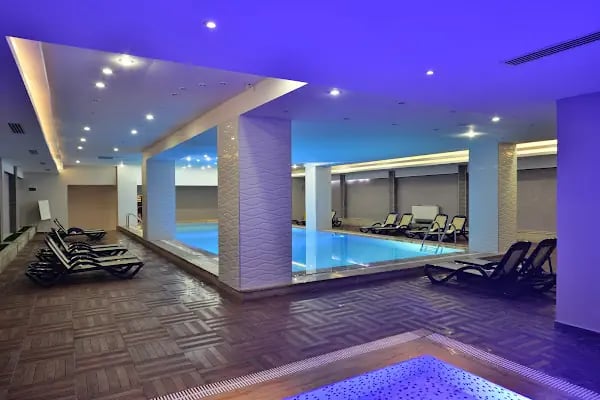 Dolphin Family Otel - Resim 3