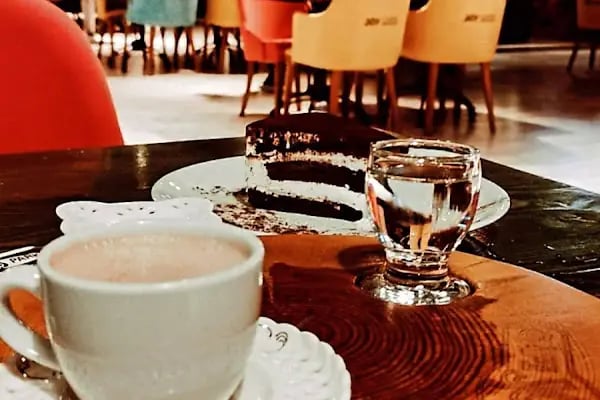 Joy Cafe Restaurant - Resim 20