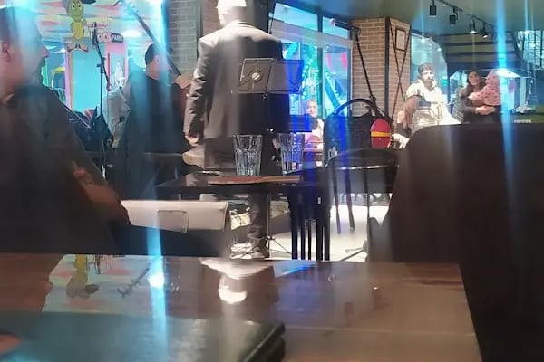 Joy Cafe Restaurant - Resim 15