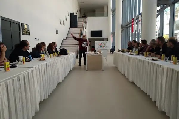 Hasan Can Kültür Merkezi - Resim 1