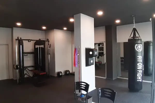 Fit on Fight Pt Studio - Resim 17
