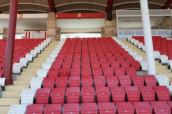 Balıkesir Atatürk Stadyumu - Resim 4