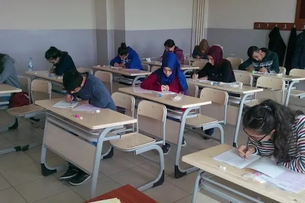 Kağızman Anadolu Lisesi - Resim 2