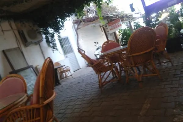 J.JOE'S BEACH BAR&amp;RESTAURANT - Resim 6