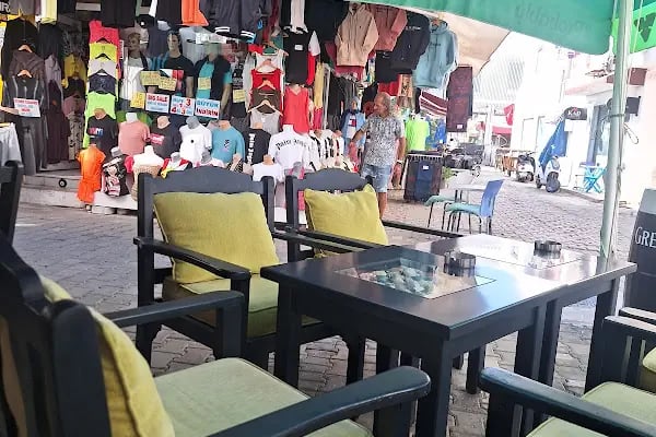 J.JOE'S BEACH BAR&amp;RESTAURANT - Resim 13