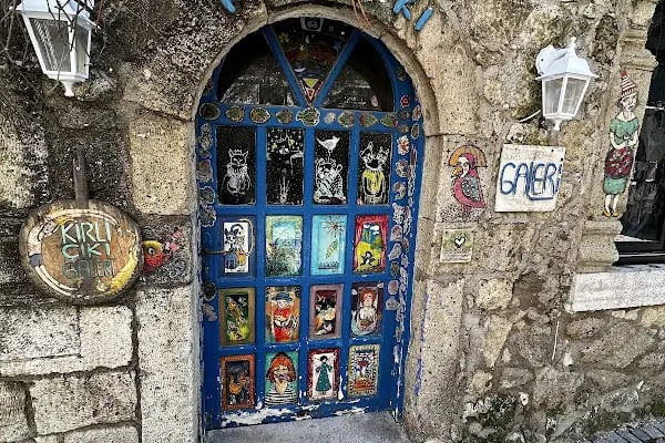 Alaçatı Çarşı - Resim 6