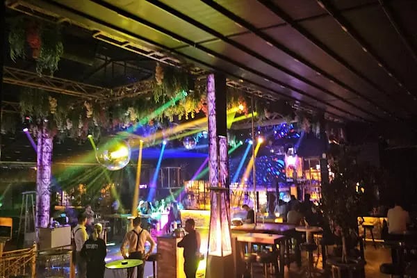 Robin Hood Night Club - Resim 18