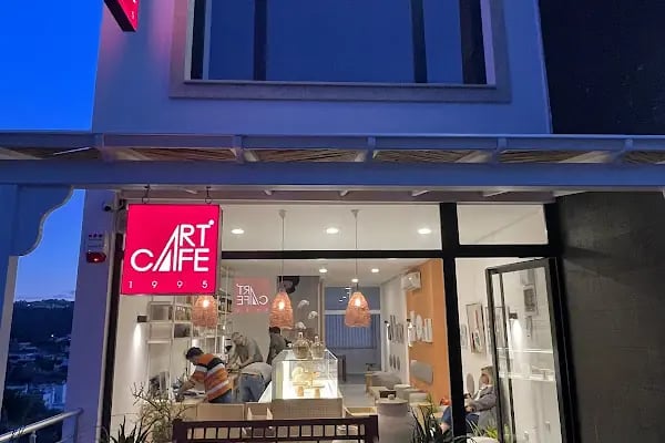 Art Cafe - Resim 1