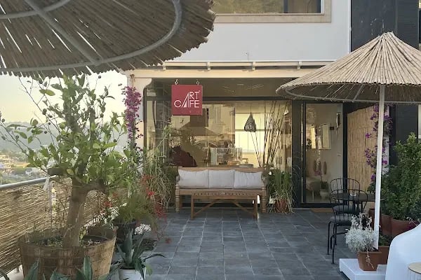 Art Cafe - Resim 15