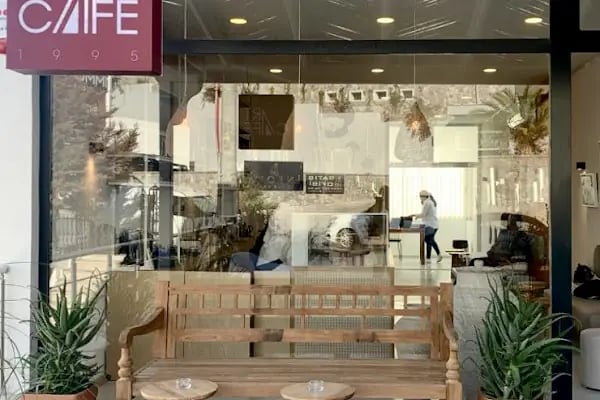 Art Cafe - Resim 2