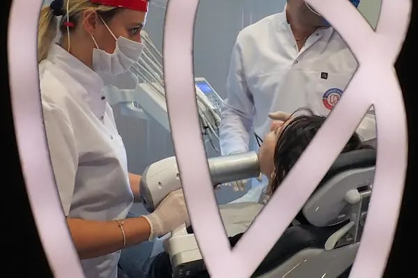 Uzm.Dr. Nurhal Mercan Bozkurt Dermatoloji&amp;Kozmetoloji Kliniği - Resim 15