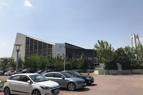 Kocaeli İl Halk Kütüphanesi - Resim 2