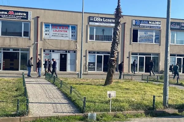 Sakarya nakliyeciler sitesi ve tır garajı - Resim 8