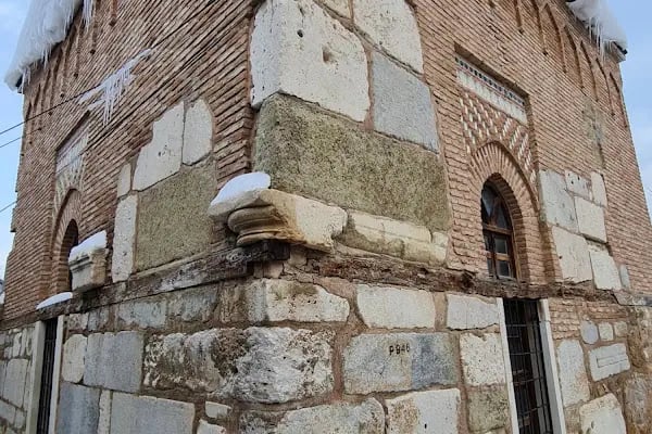 Güdük Minare Cami - Resim 4