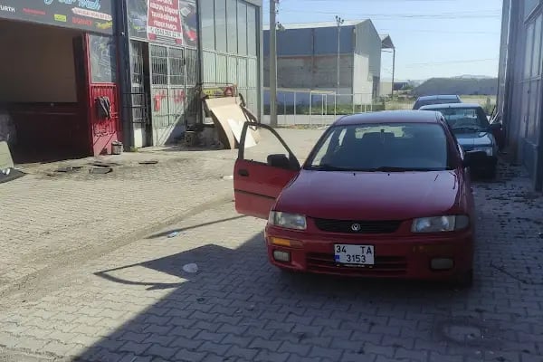 BOSS GARAGE Oto Yıkama&Detaylı Temizlik&Pasta Cila - Resim 9