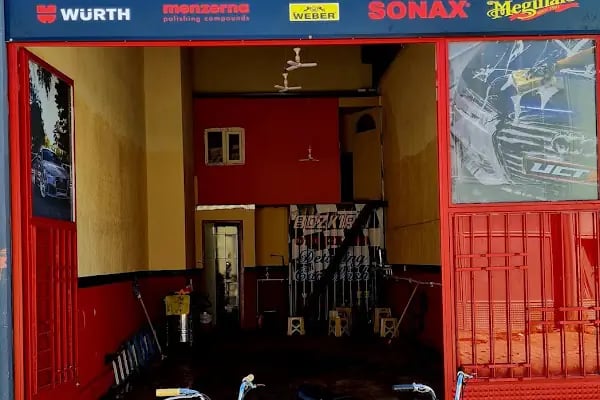 BOSS GARAGE Oto Yıkama&Detaylı Temizlik&Pasta Cila - Resim 10