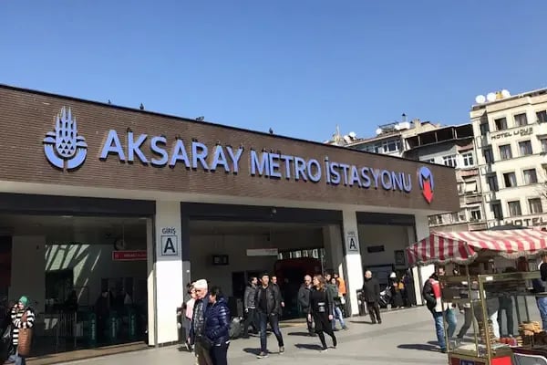 Aksaray Metro İstasyonu - Resim 1