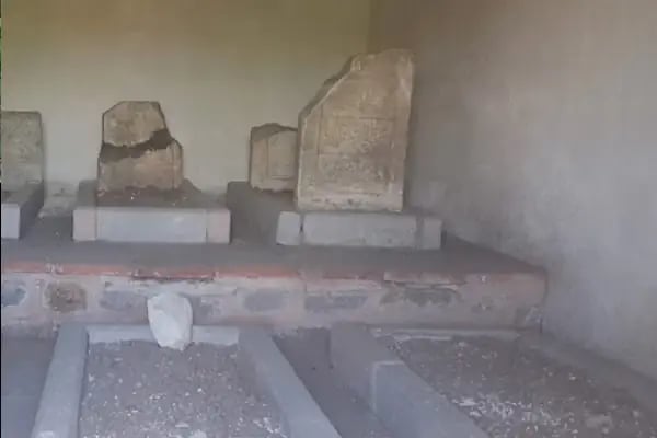 Saraç Sinan Türbesi - Resim 9