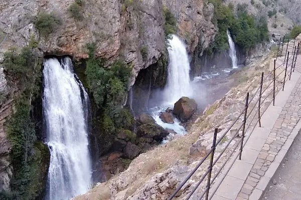 Aladağlar Milli Parkı İdare ve Ziyaretçi Tanıtım Binası - Resim 5