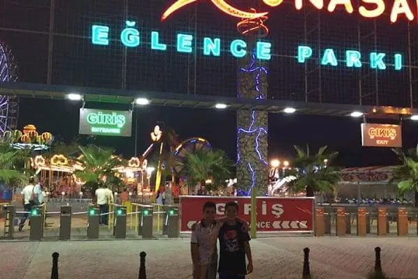 Park Lunasan Çay Bahçesi - Resim 19