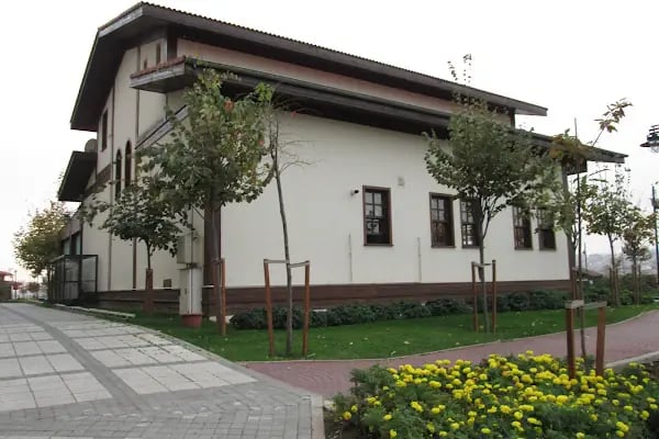 Bağcılar Belediyesi Kestane Bahçesi - Resim 2