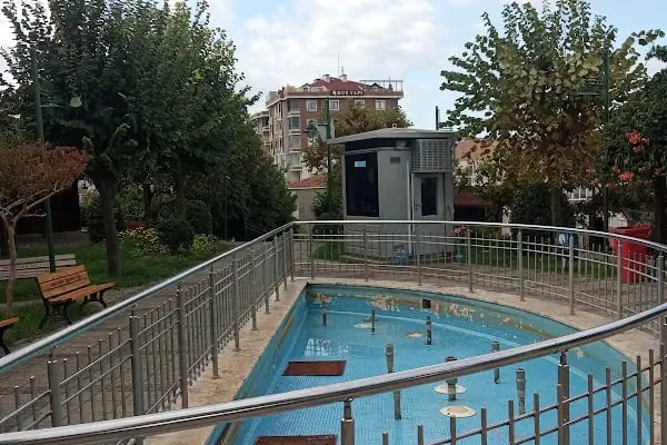 Bağcılar Belediyesi Kestane Bahçesi - Resim 9