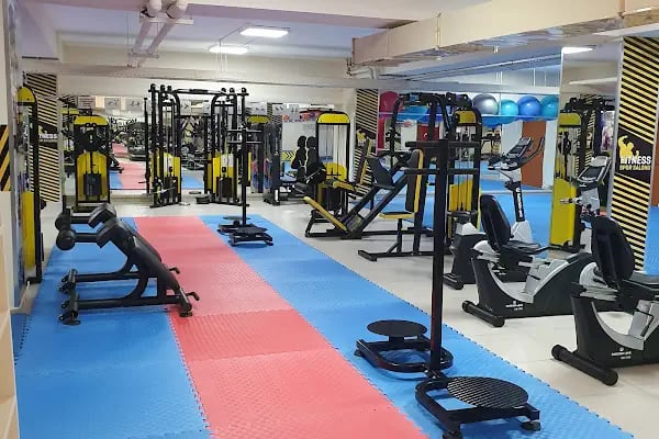 MD Spor Akademi - Cimnastik Taekwondo Spor Kulübü Fitness Aletli Pilates Zumba Jimnastik Tekvando Kadınlara Özel Spor Salonu - Resim 1