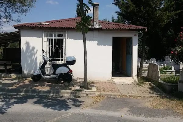 Altınşehir Mezarlığı - Resim 10
