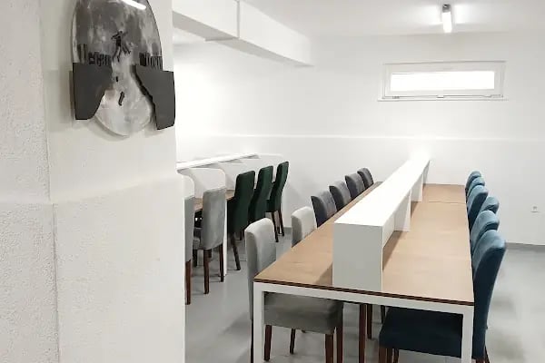 Kiwibookcafe - Resim 6