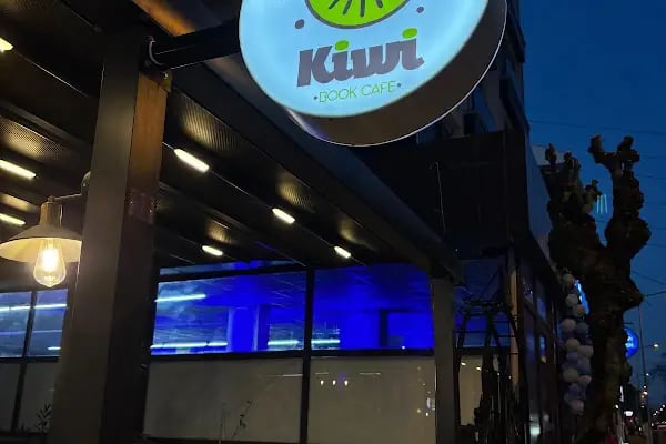 Kiwibookcafe - Resim 10