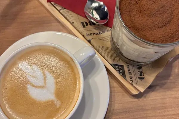 Kiwibookcafe - Resim 14