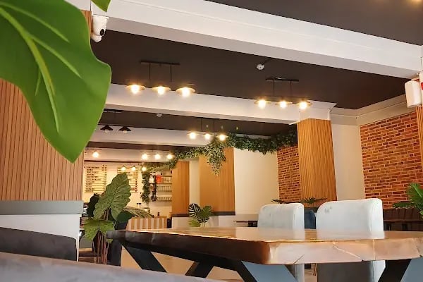 Kiwibookcafe - Resim 4