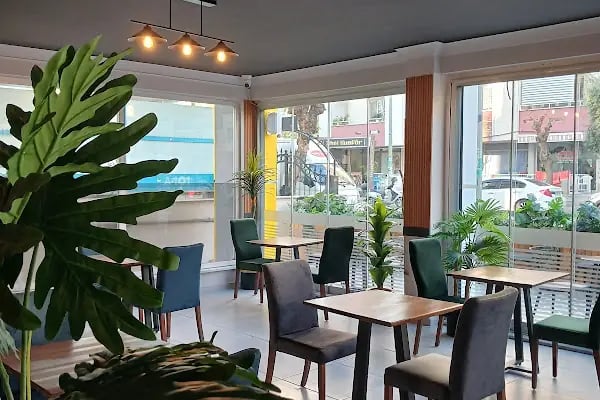 Kiwibookcafe - Resim 9