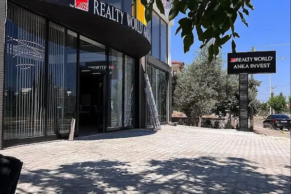 Realty World Anka İnvest - Resim 2