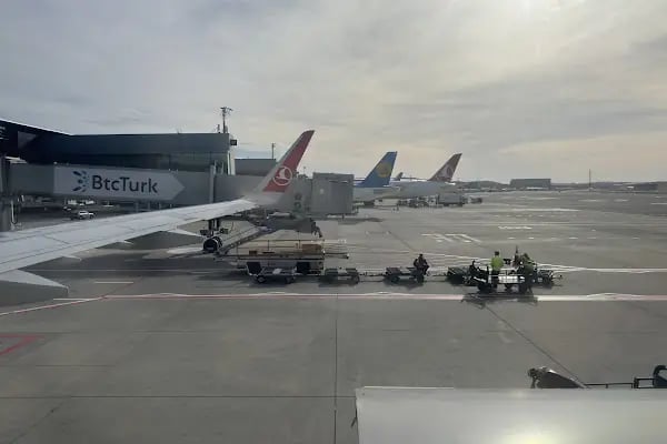 İstanbul Havalimanı Garaj - Resim 2