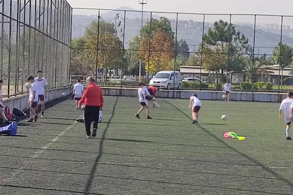 Beşirli Tenis Kopleksi - Resim 1