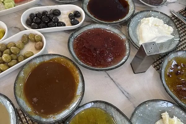 Big Pluss Cafe ve Restaurant - Resim 18