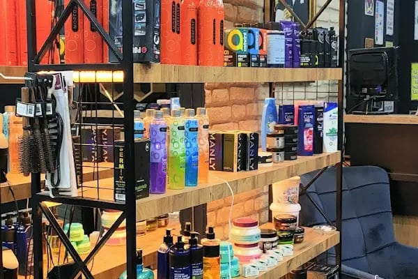 Kuafor Hamza Hairdresser - Resim 6