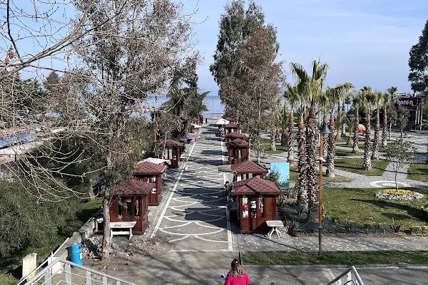 Trabzon Akçaabat Söğütlü Sahil - Resim 6